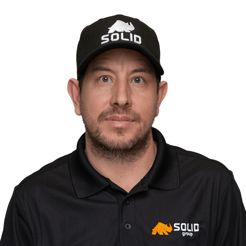 Leo Becerra Headshot